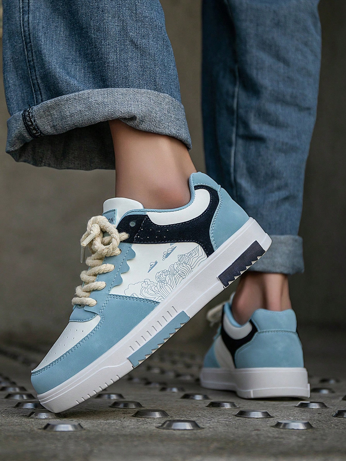 Casual Men's Random Print Low-Top Flat Sports Sneakers