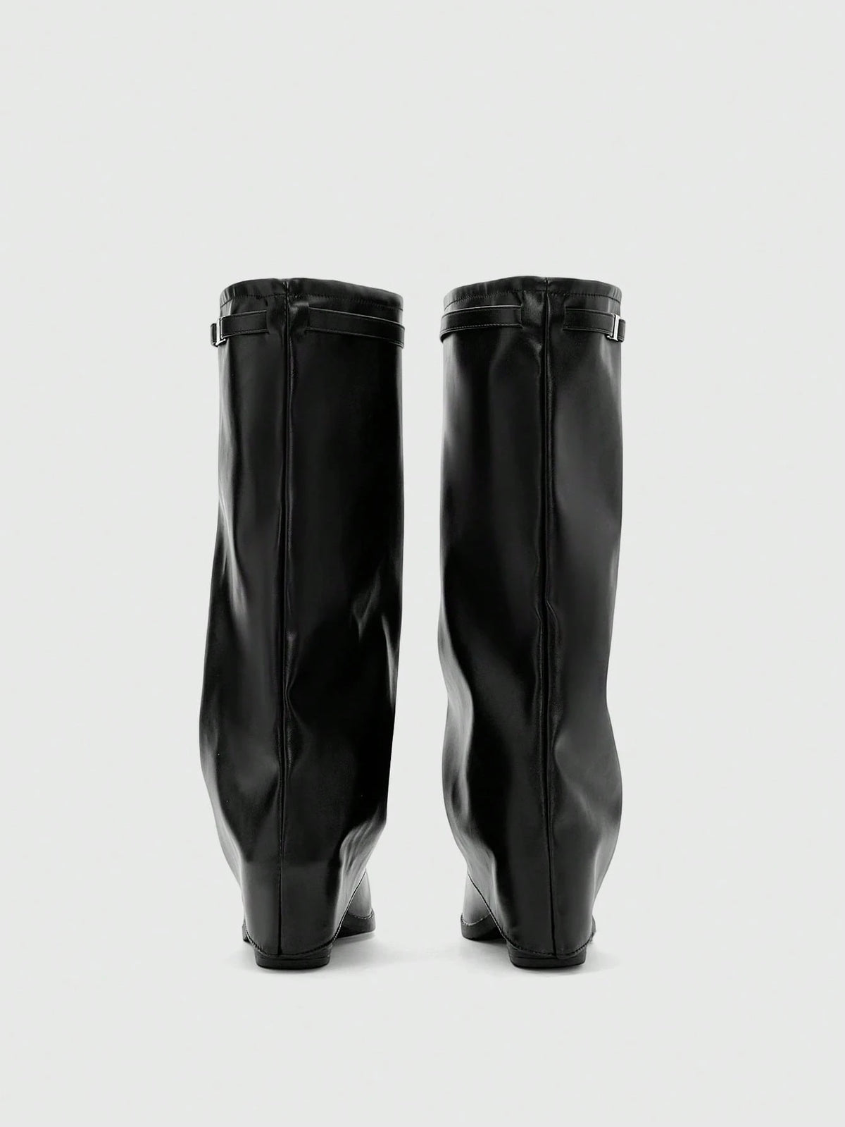 Aloruh Fal inter Vegan Leather Slip-On Knee-High Boots With Chunky Heels